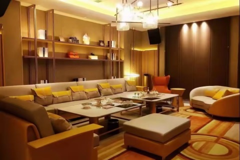 钦州诚置业明报广场007PARTY招聘演员/促销员,七店任选多样选择随心意